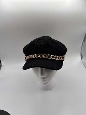 La Valentina Black Textured Knit Newsboy Cabbie Hat with Gold Chain